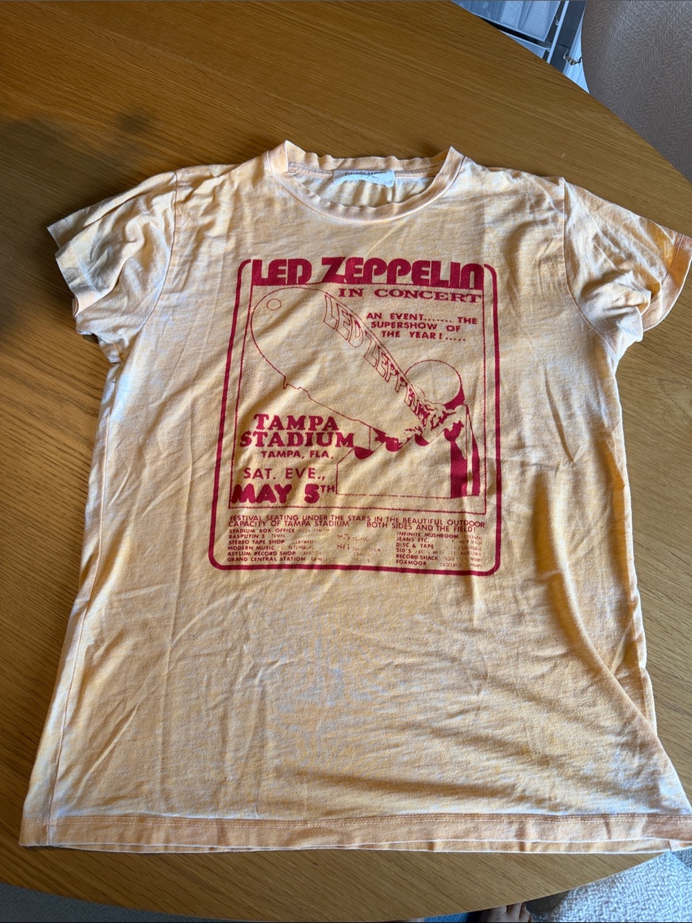 Daydreamer Light Peach Tee with Red Concert Print